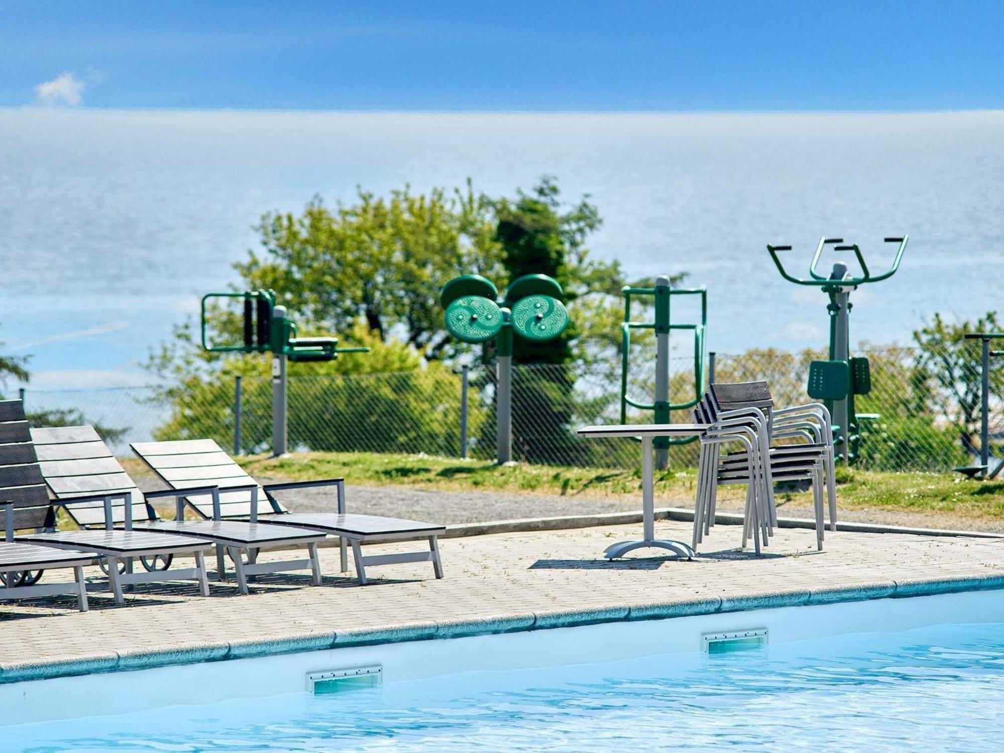 5 Person Holiday Home On A Holiday Park In グドイェム エクステリア 写真