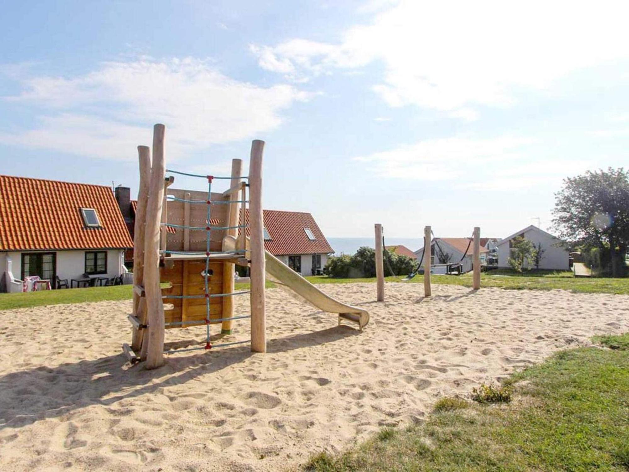 5 Person Holiday Home On A Holiday Park In グドイェム エクステリア 写真